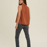 EARTHY RUST HALTER-NECK BLOUSE VIOLA FOR A TOUCH OF ELEGANCE - BROWN